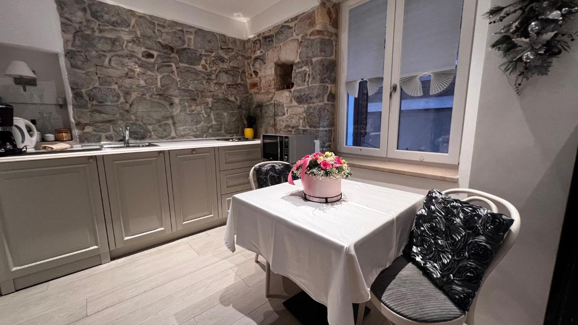 Romantic Apartment Lovran - 4 Stars Exterior foto